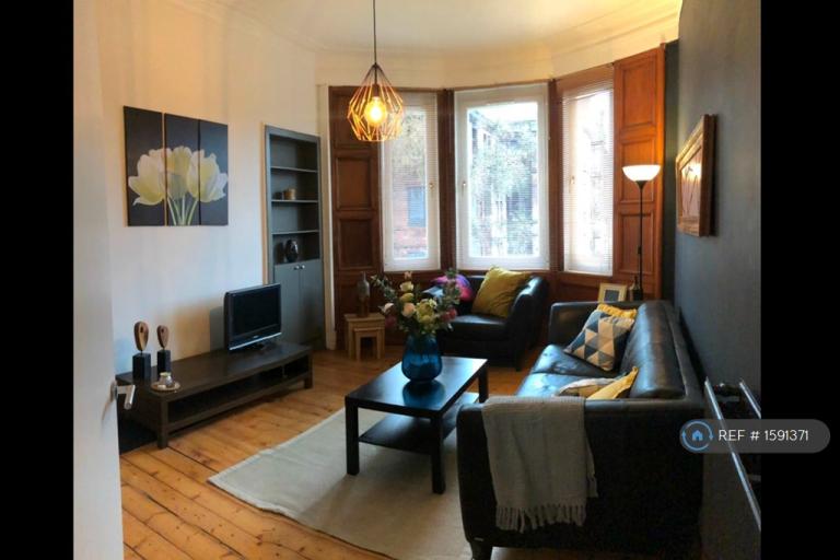 2 bedroom flat in Marwick Street, Glasgow, G31 (2 bed) (#1591371)