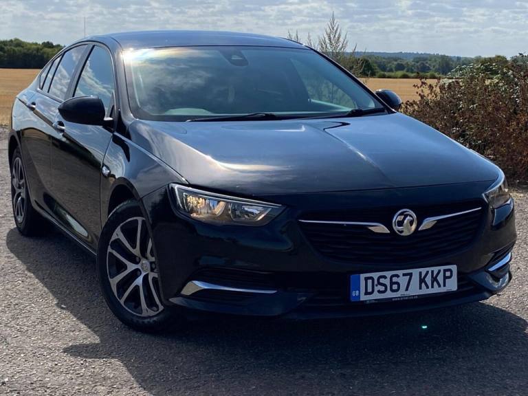 2017 Vauxhall Insignia 1.6 Turbo D ecoTec Design Nav 5dr HATCHBACK DIESEL Manual