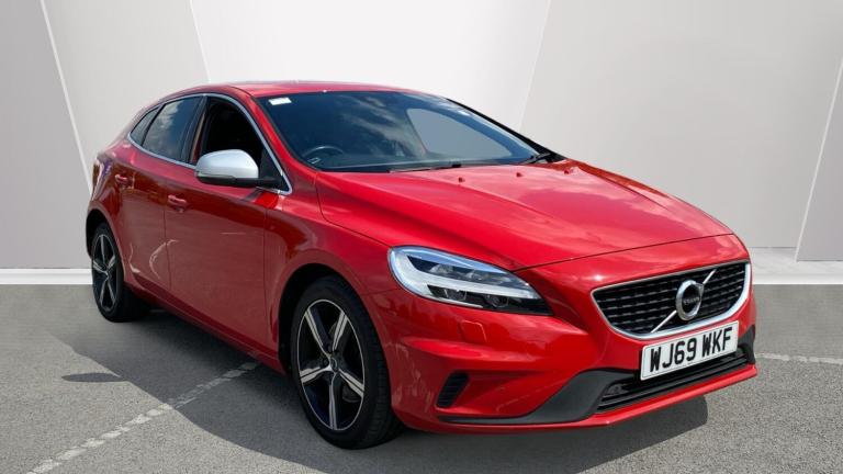 2019 Volvo V40 T2 [122] R DESIGN Edition 5dr Petrol Hatchback Hatchback Petrol Manual