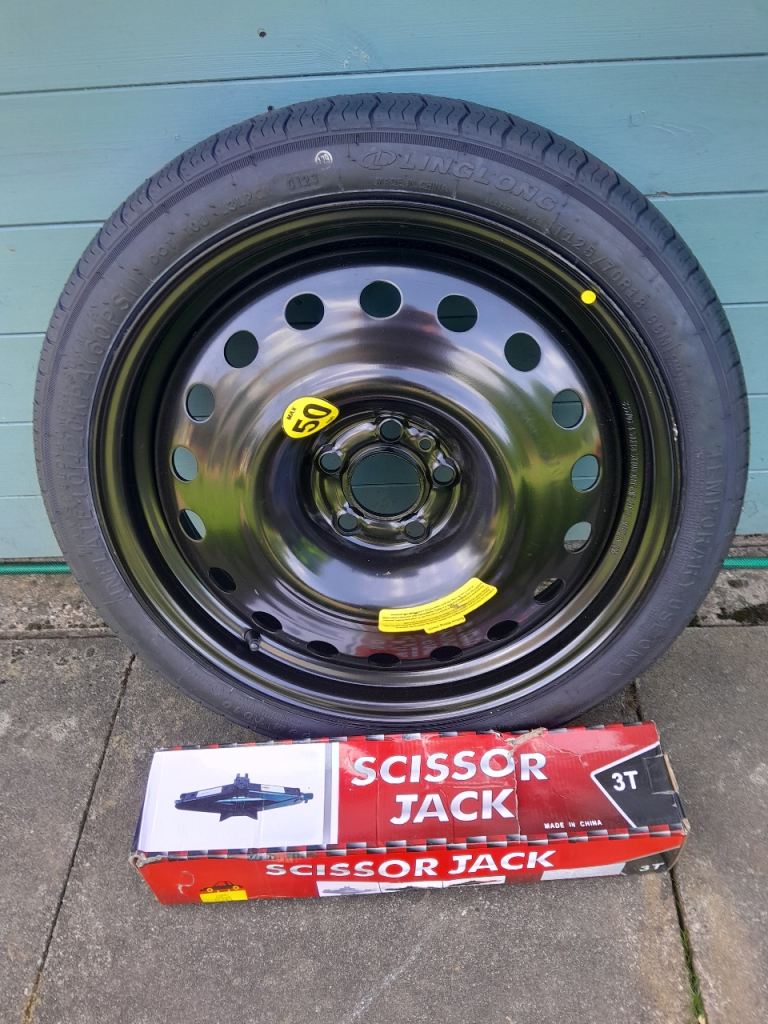 Spacesaver Spare Wheel with Jack