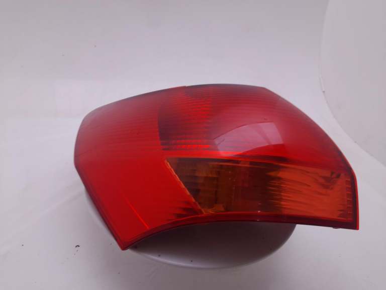 Kia Venga Tail Light Rear Lamp N/S 2010-2019 5 Door Hatchback Lh 924011p000