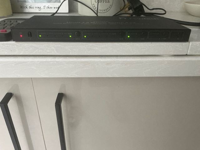 FeinTech VMS04201 HDMI 2.0 Matrix Switch 4x2 - As New | in High