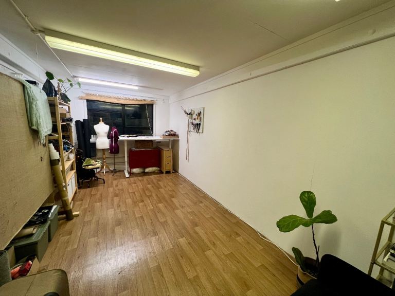 Shared Creative Art Studio space central London