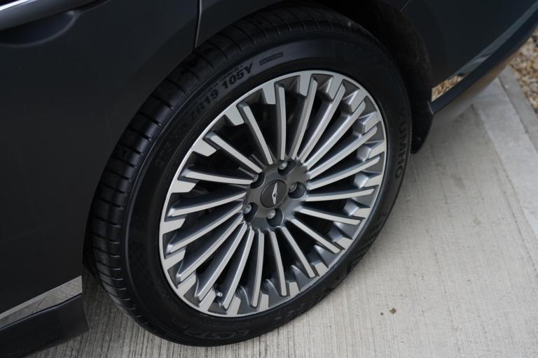 2023 Genesis G80 Dual Motor 87.2kWh Luxury Auto AWD 4dr SALOON Electric Automatic