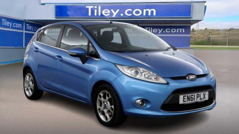 2012 Ford Fiesta 1.4 Zetec 5dr Auto HATCHBACK PETROL Automatic