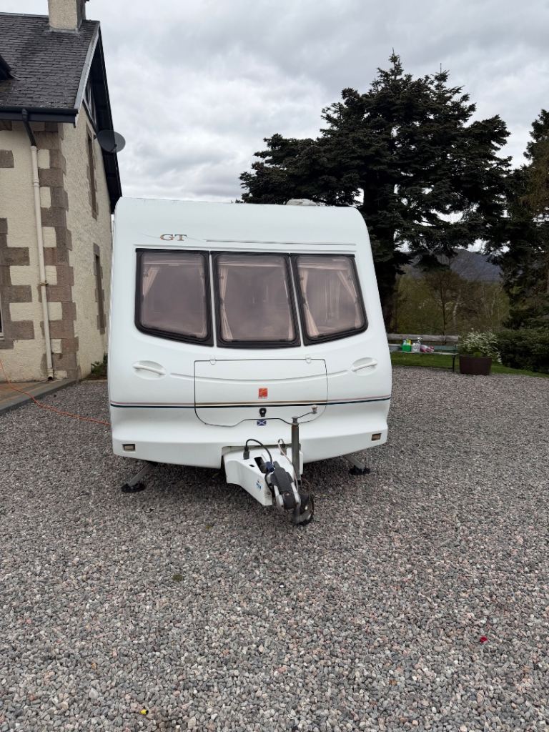 Elddis typhoon gt 