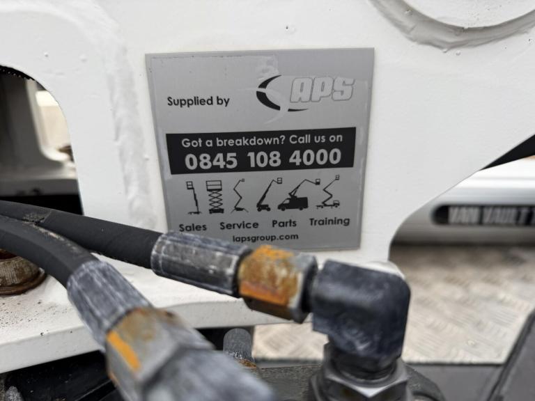 2015 Nissan Cabstar 35.14 dCi Chassis Cab CHASSIS CAB DIESEL Manual