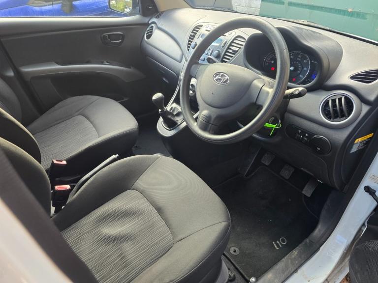 2011 Hyundai i10 1.2 Classic 5dr HATCHBACK Petrol Manual