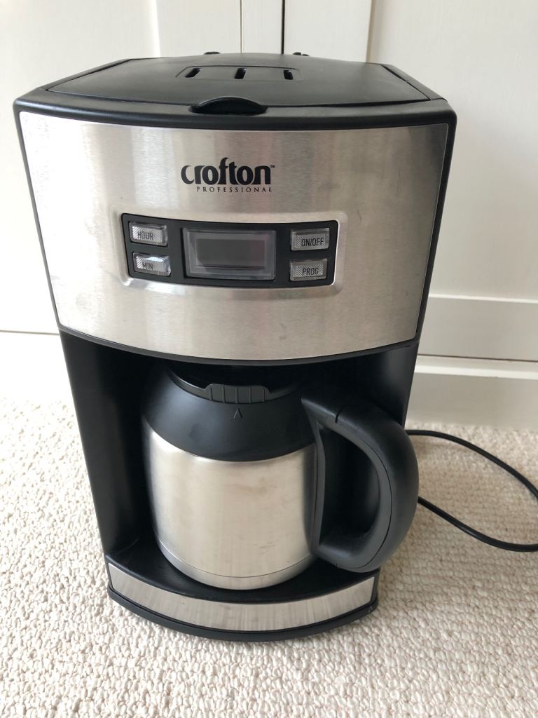 Crofton Coffee Machine Like New only used a couple of times  From A Clean Smoke And Pet Free Home