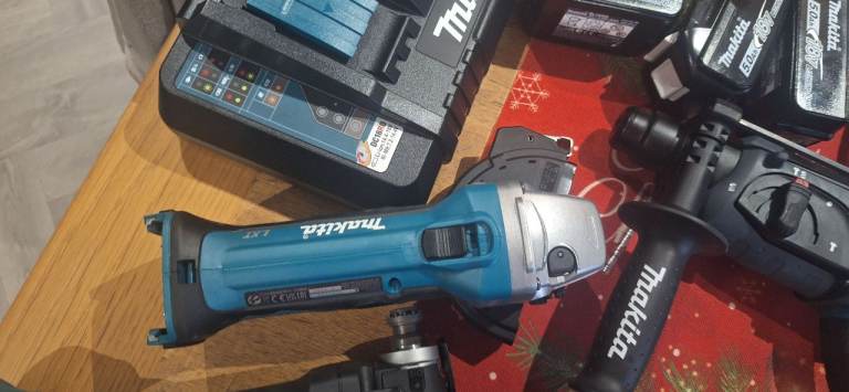 Makita Combo Kit - Various Power Tools and Batteries - NEW