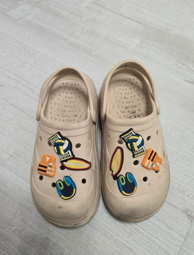 Boys crocs/clogs, size 32, worn a few times