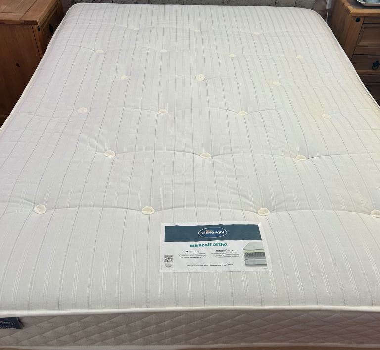 Silent night king size mattress 