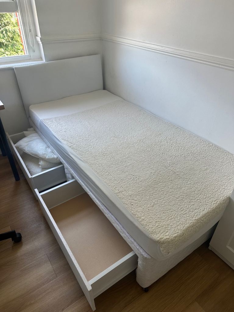 White Single Bed with Storage Drawers – Good Condition