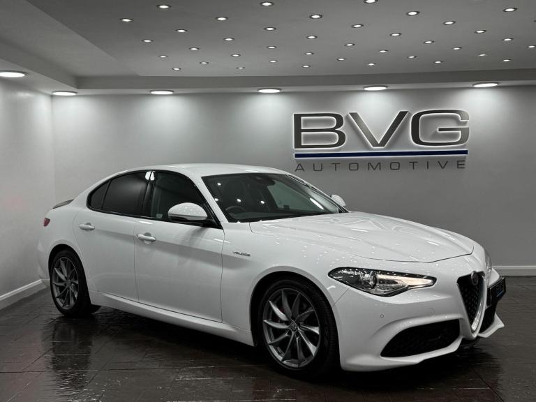 2018 Alfa Romeo Giulia 2.0T Veloce Auto Euro 6 (s/s) 4dr SALOON Petrol Automatic