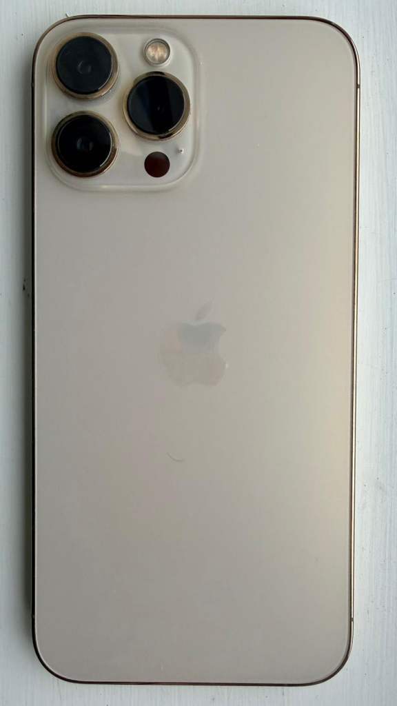 iPhone 13 Pro Max gold 128GB - excellent condition