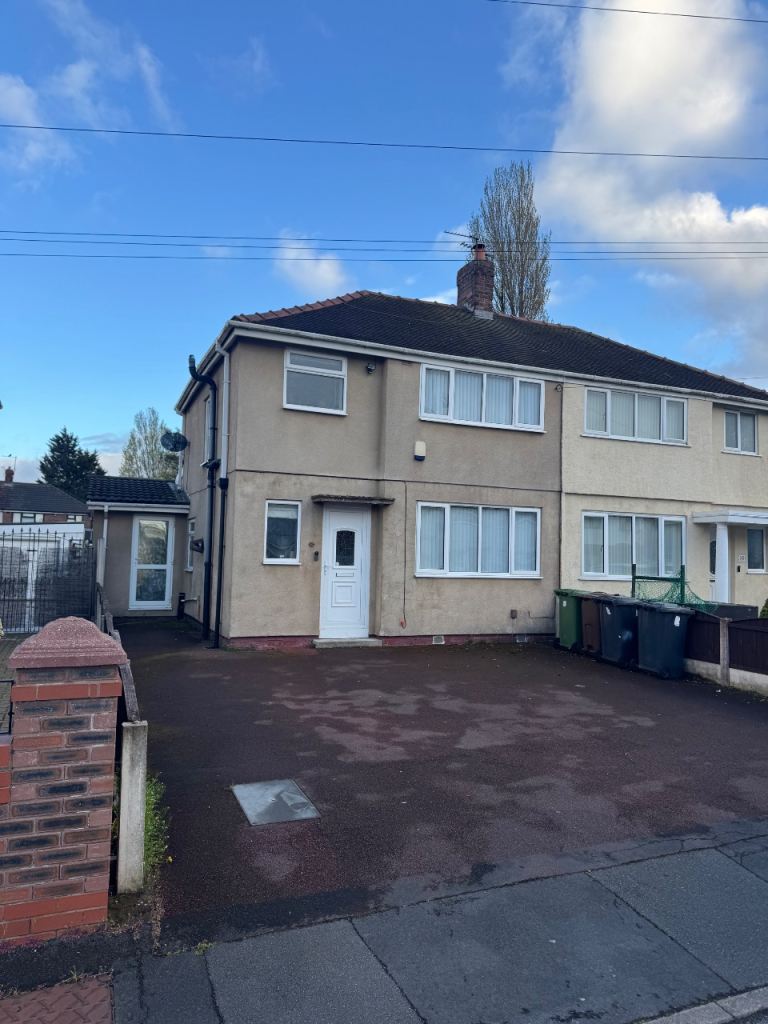 House for rent ( Netherton L30 ) 