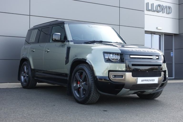 LAND ROVER DEFENDER 3.0 D300 X 110 5dr Auto