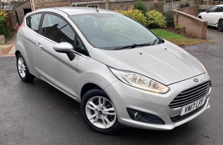 2017 Ford Fiesta 1.25 Zetec Euro 6 3dr HATCHBACK Petrol Manual