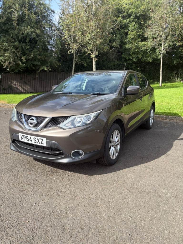 Nissan, QASHQAI, Hatchback, 2014, Manual, 1197 (cc), 5 doors