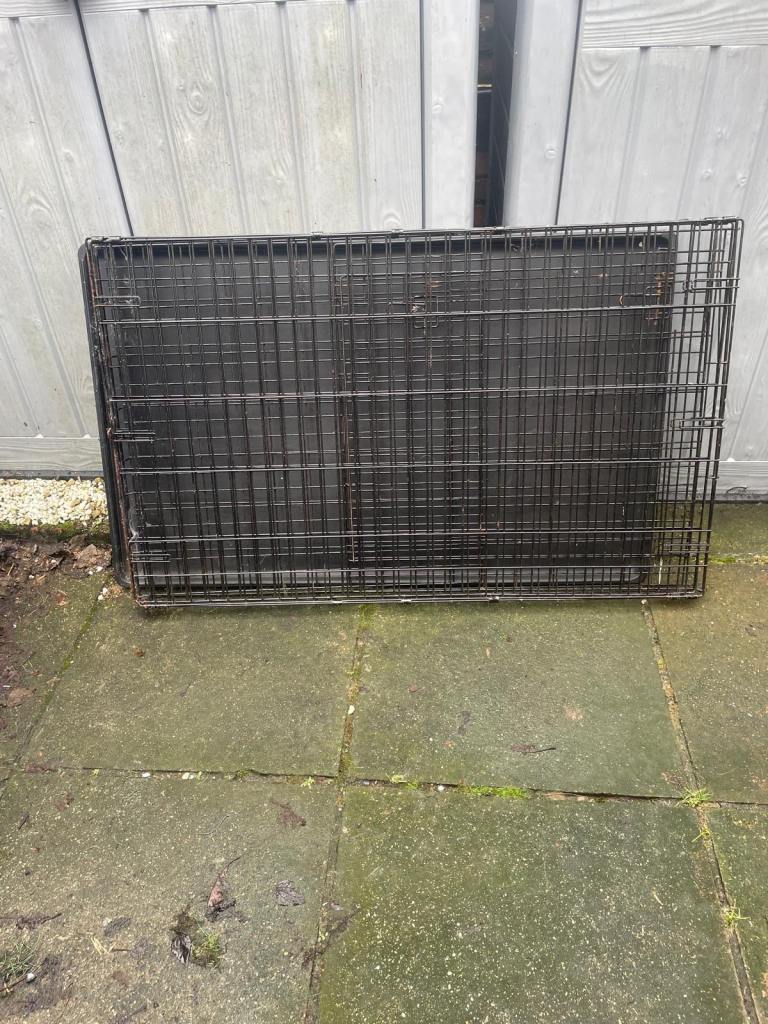 Large Dog cage 