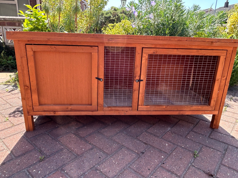 Pet Hutch