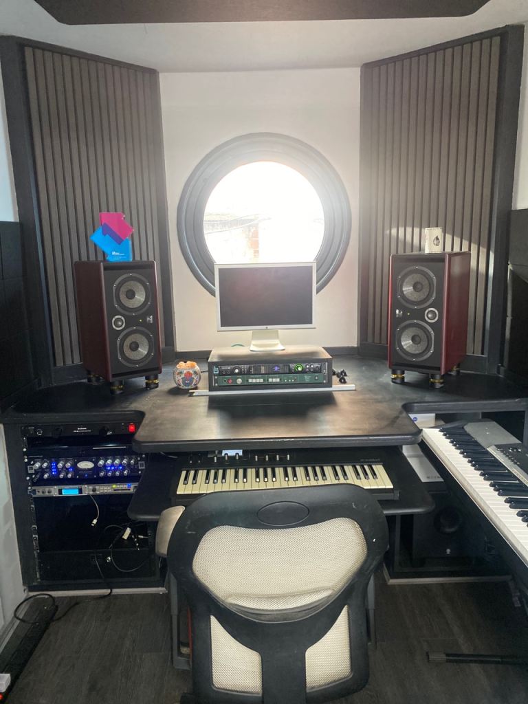 Recording Studio to Rent / Hire – Music Studio Share & Studio Space