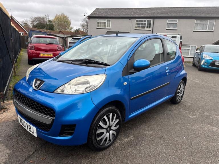2010 Peugeot 107 1.0 12V Urban Hatchback 3dr Petrol 2 Tronic Euro 4 (68 ps) Hatchback Petrol Auto...