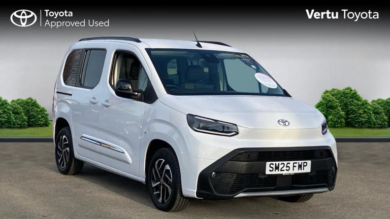 2025 Toyota PROACE CITY Verso 100kW Design L1 50kWh 5dr Auto Electric Estate Estate Electric Auto...