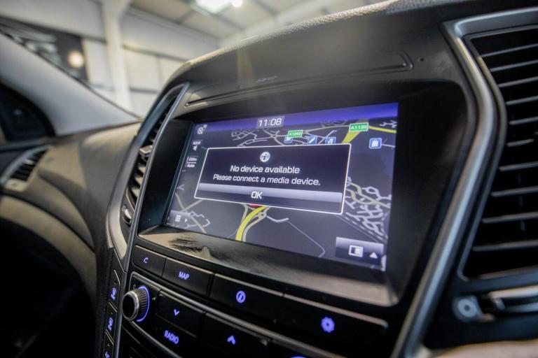 2016 Hyundai Santa Fe 2.2 CRDi Blue Drive Premium SE 5dr Auto [7 Seats] ESTATE DIESEL Automatic