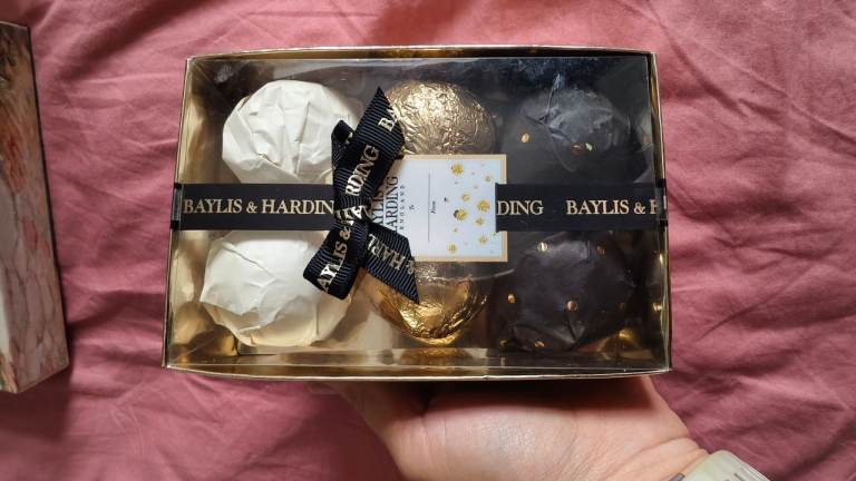 Baylis & Harding Bath Bombs Gift Set - New