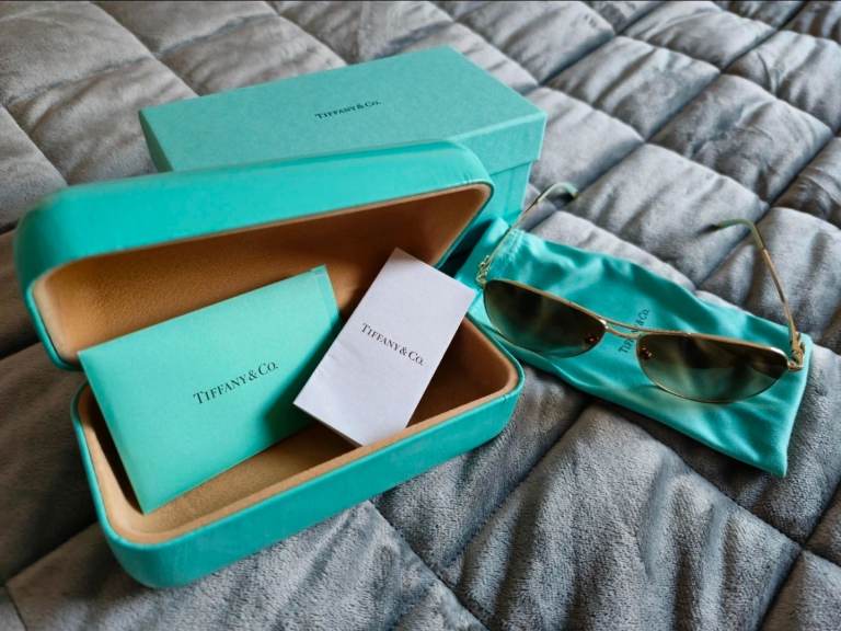 Tifany & Co. Gold frame sunglasses