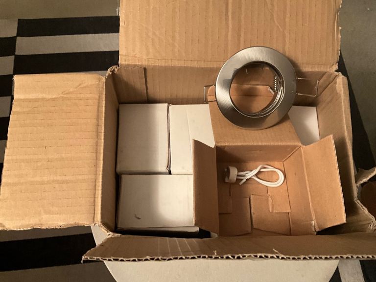 STAINLESS GU10 DOWN LIGHTS RECESSED SPOT LIGHTS NEW UNUSED