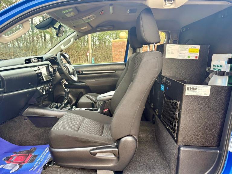 2019 Toyota Hilux Active Extra Cab Pick Up 2.4 D-4D TSS PICK UP Diesel Manual