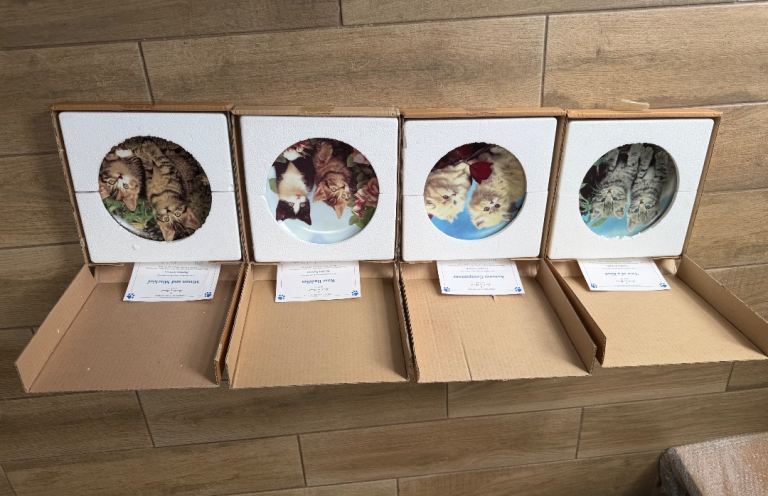 Vintage Danbury Mint Puurfect Portraits Set of 4 Collectors Plates