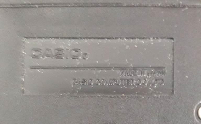 Calculator Casio SL300J and case Vintage 1980’s Solar powered – post or collect