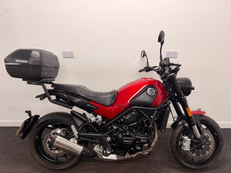 BENELLI LEONCINO 500 ** LOW MILES - 12 MONTH MOT - WARRANTY **
