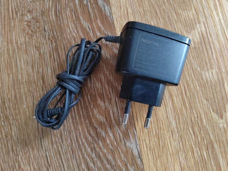NOKIA N95 CHARGER EUR