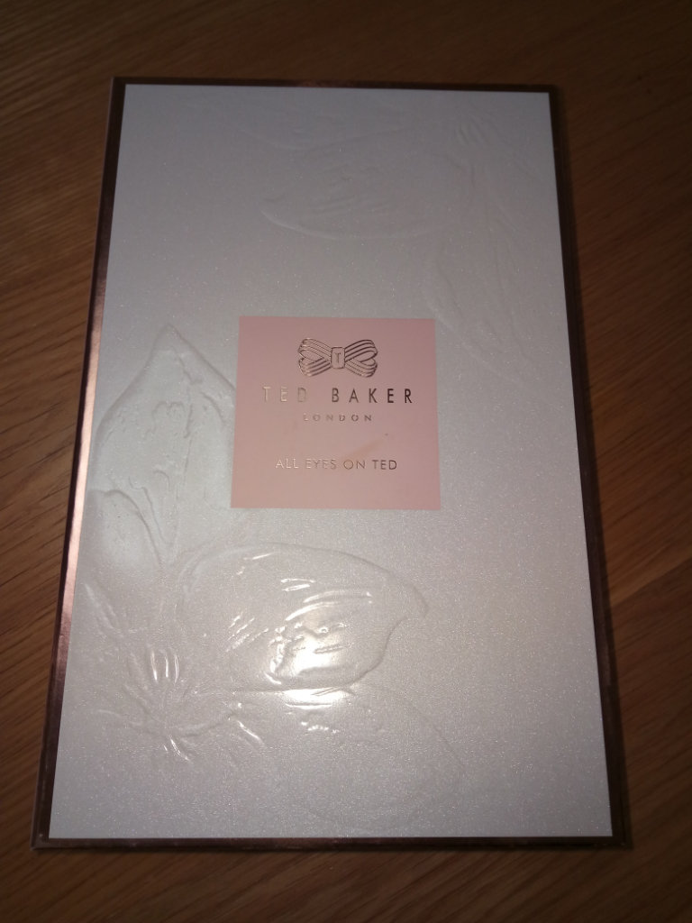 NEW Ted baker make up set