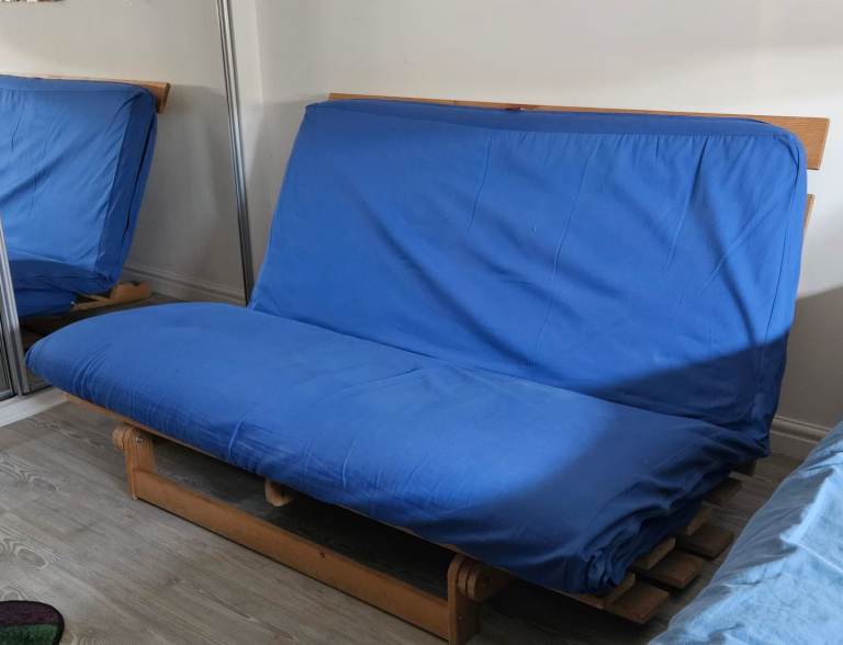 Futon/sofa bed - very good Condition