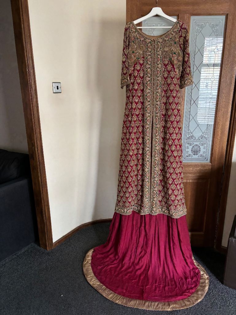 Bridal dress