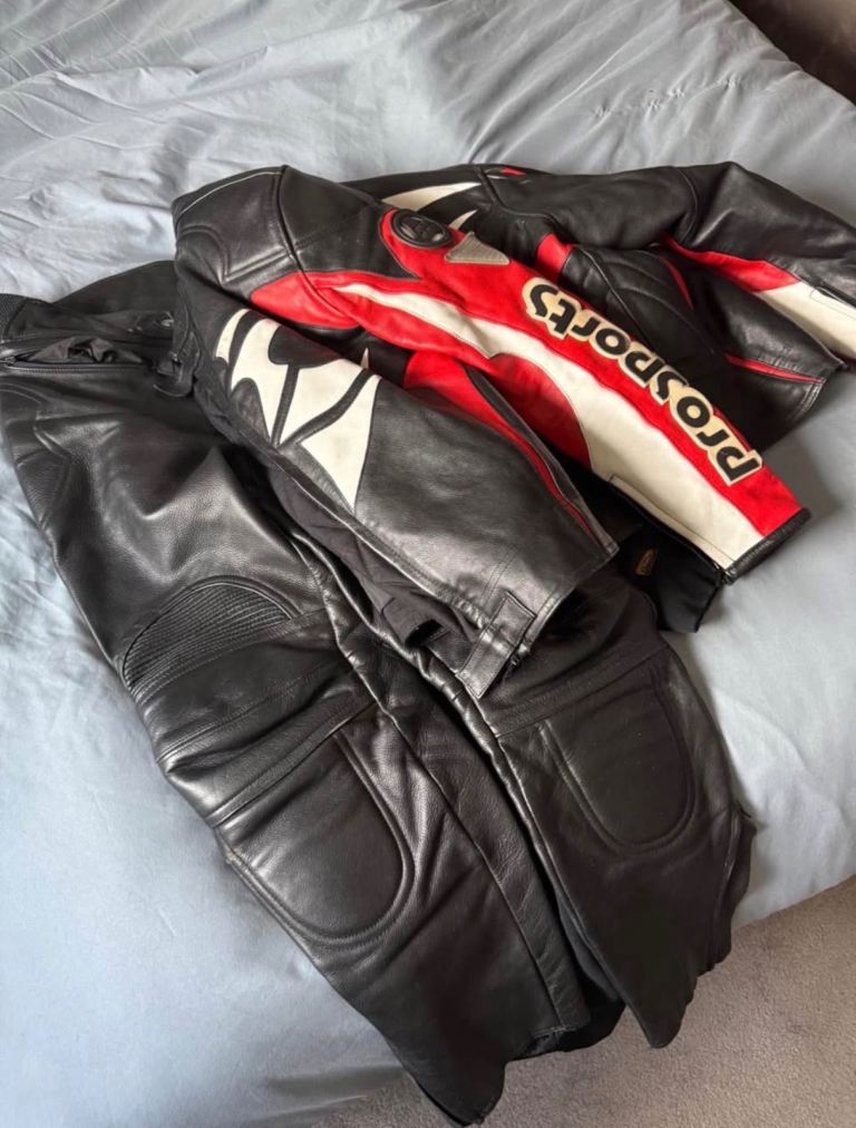 Motorcycle leathers 