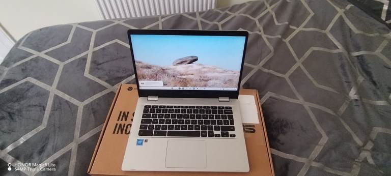 I sell laptop asus