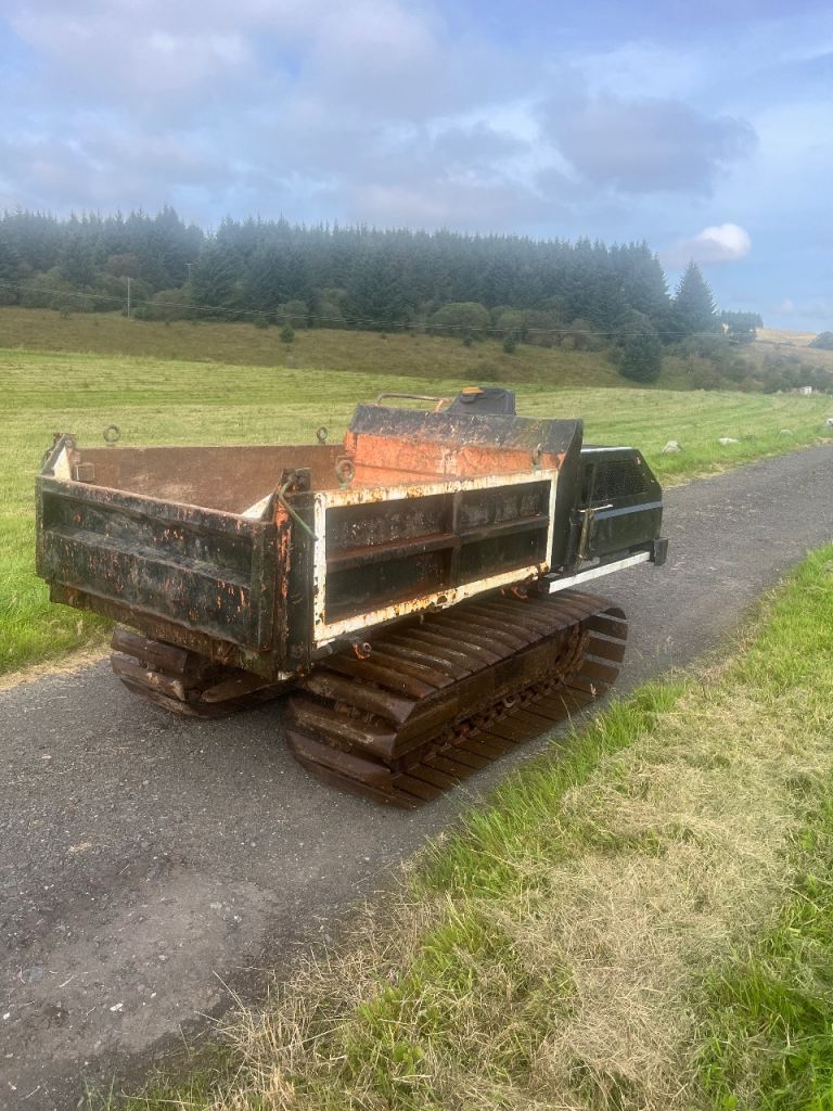 Kubota tracked dumper
