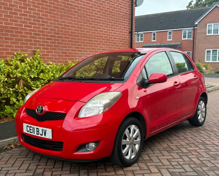 TOYOTA YARIS T-SPIRIT 1.3 PETROL FSH HPI CLEAR 2 KEYS £35 ROAD TAX ULEZ
