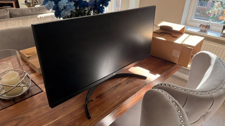 LG 29WP50S-B Ultrawide Monitor – As Good As New