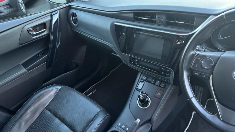 2018 Toyota Auris 1.8 Hybrid Excel TSS 5dr CVT [Leather] Hybrid Estate Estate Hybrid Automatic