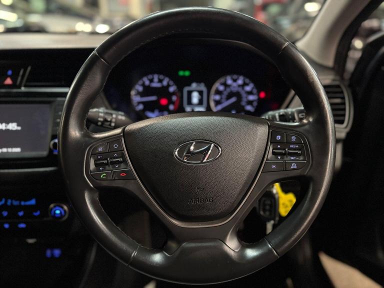 2018 Hyundai i20 1.2 Premium Nav 3dr COUPE PETROL Manual