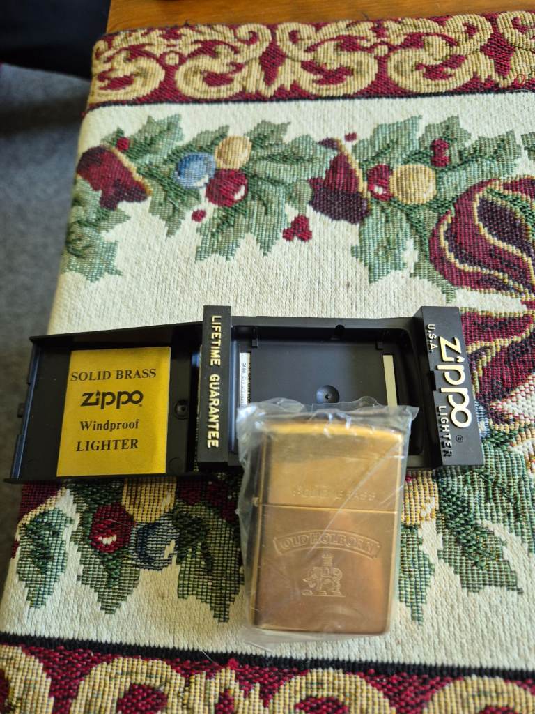 Zippo solid brass lighter 