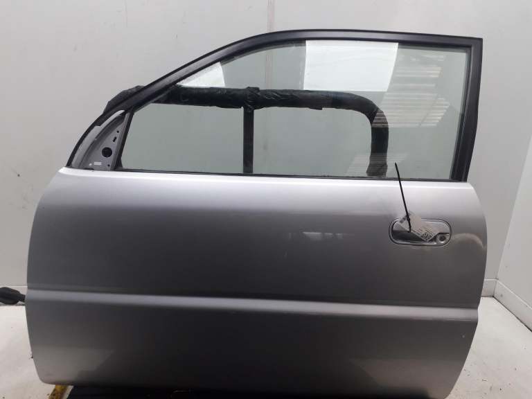 Honda Logo Left Front Door N/S 2000-2001 Silver 3 Door Hatchback