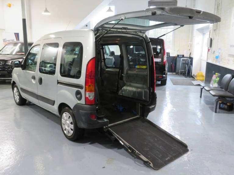 2009 Renault Kangoo AUTOMATIC WAV WHEELCHAIR CAR DISABLED MOBILITY MPV Petrol Automatic
